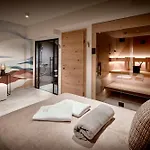 Resort Mount Med *